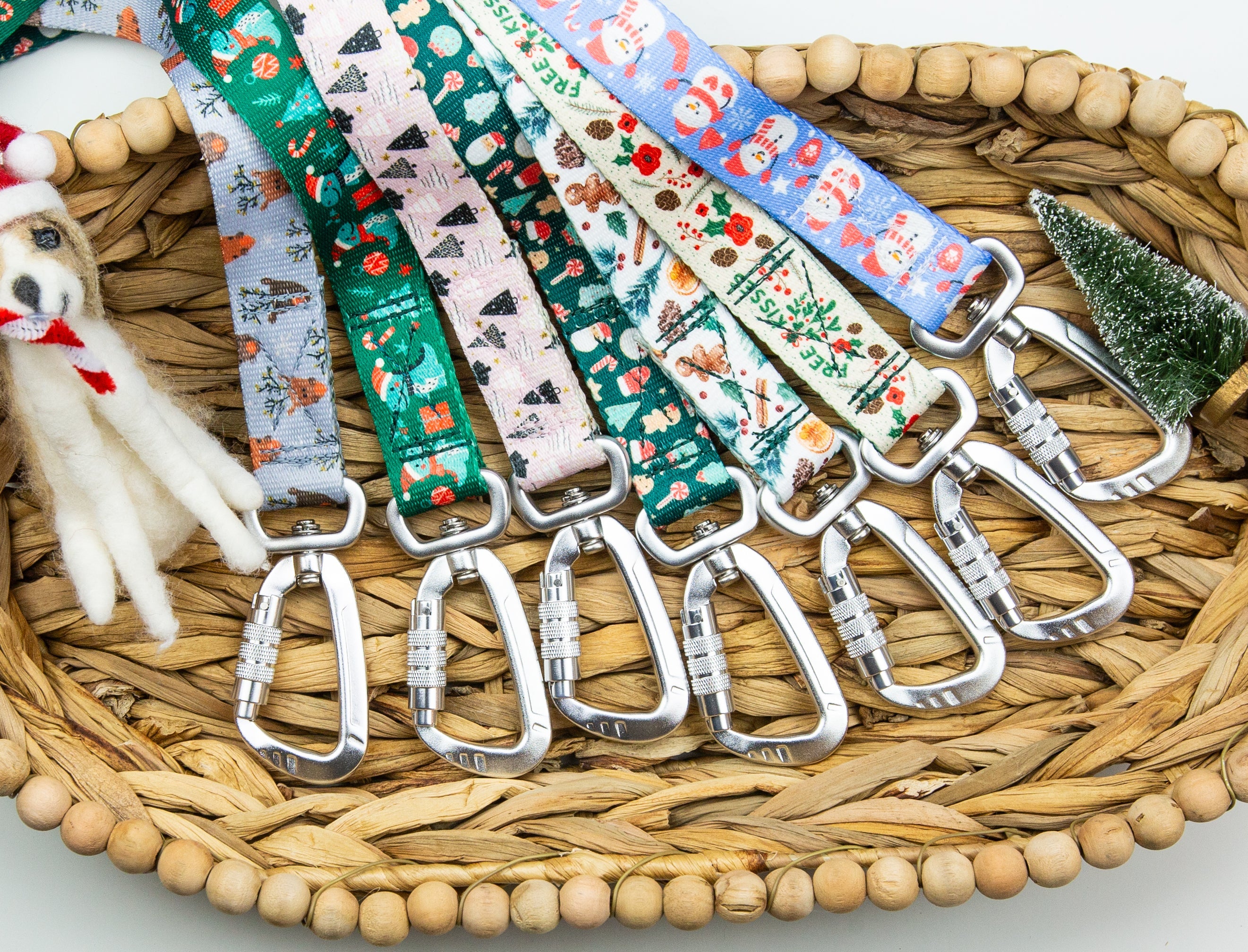 carabiner dog leashes, durable dog leash, cute christmas dog leash, holiday dog leash