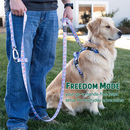 Cutesy Snowman Hands-Free Body Leash for Dogs — Lightweight, Adventure-Proof & Adjustable Holiday Dog Leash